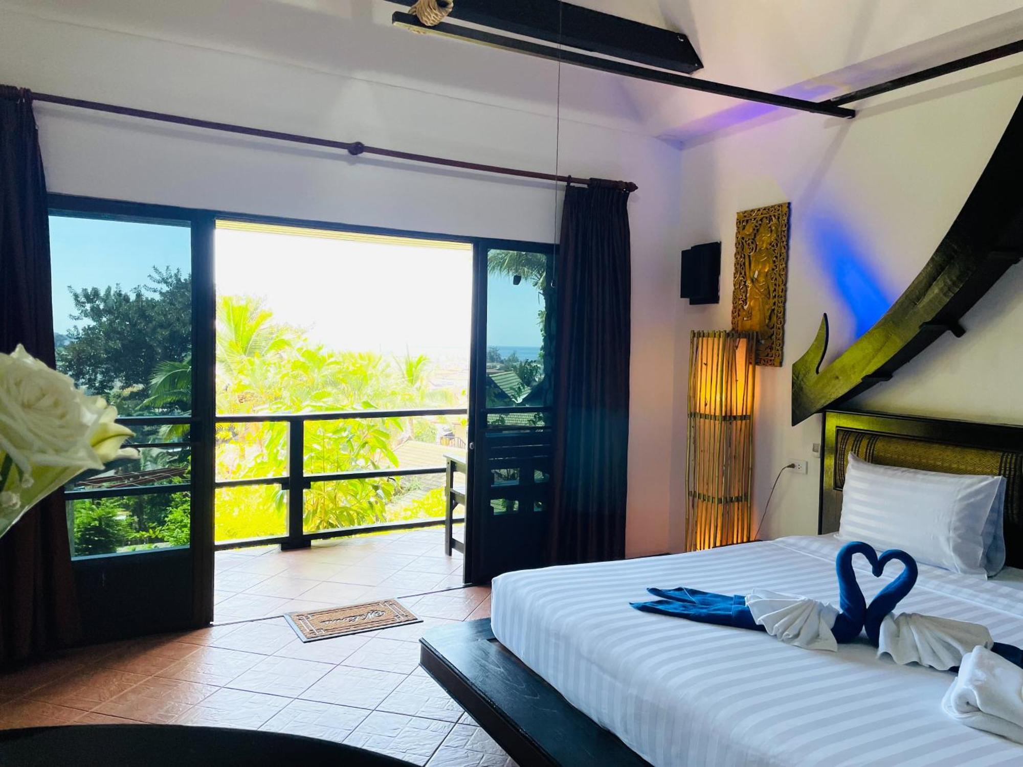 Boomerang Village Resort Kata ภายนอก รูปภาพ