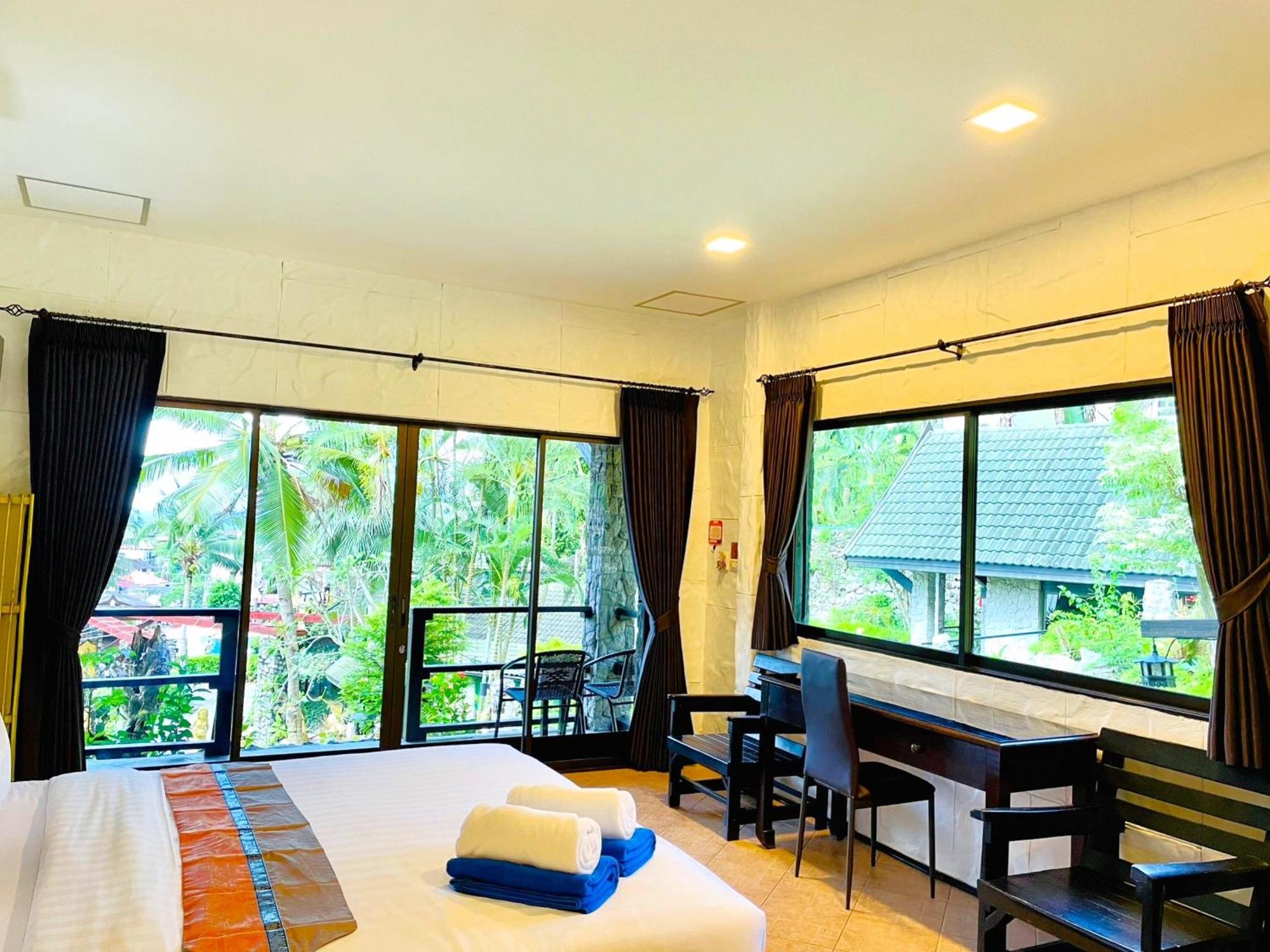 Boomerang Village Resort Kata ภายนอก รูปภาพ