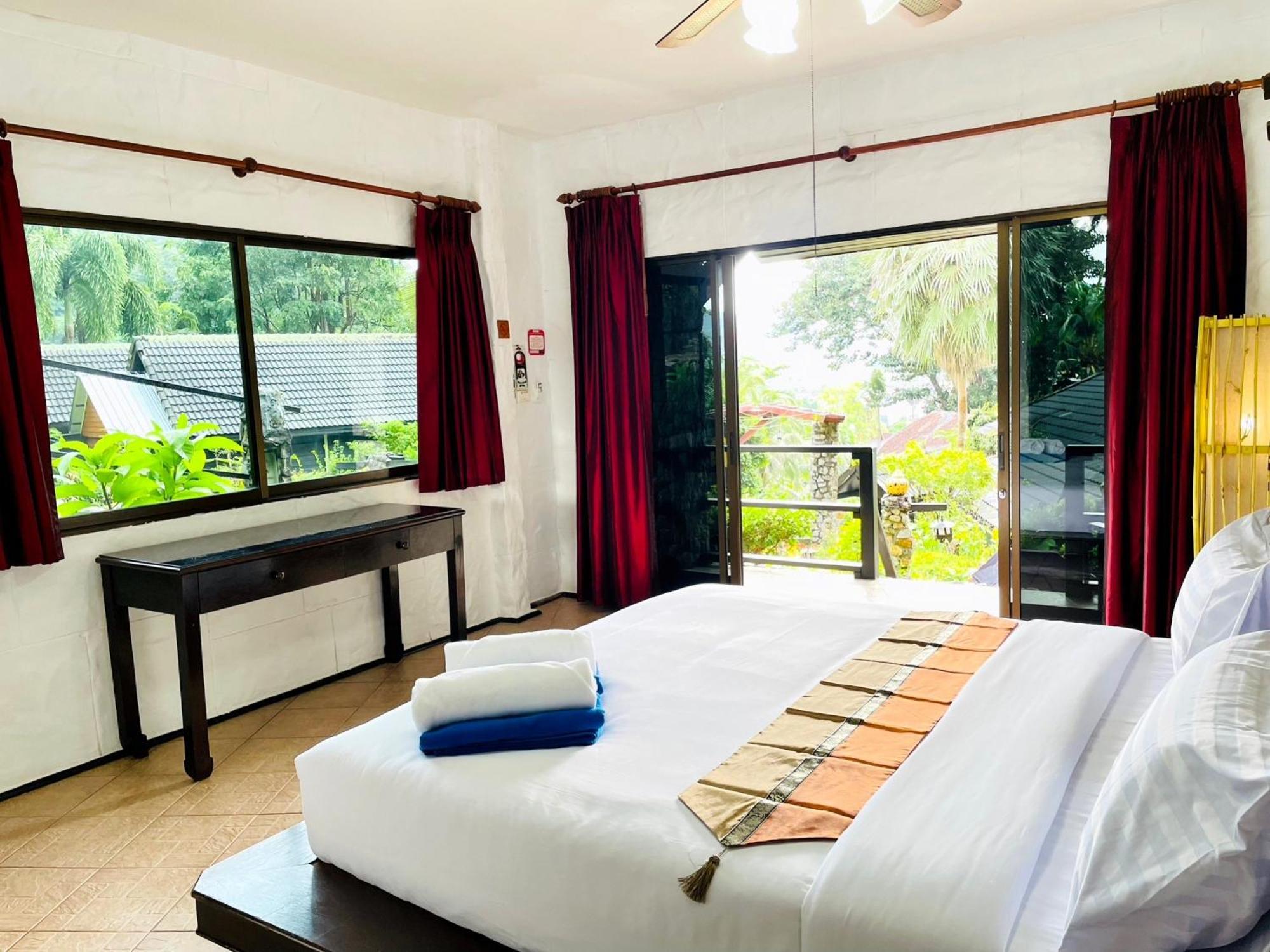 Boomerang Village Resort Kata ภายนอก รูปภาพ