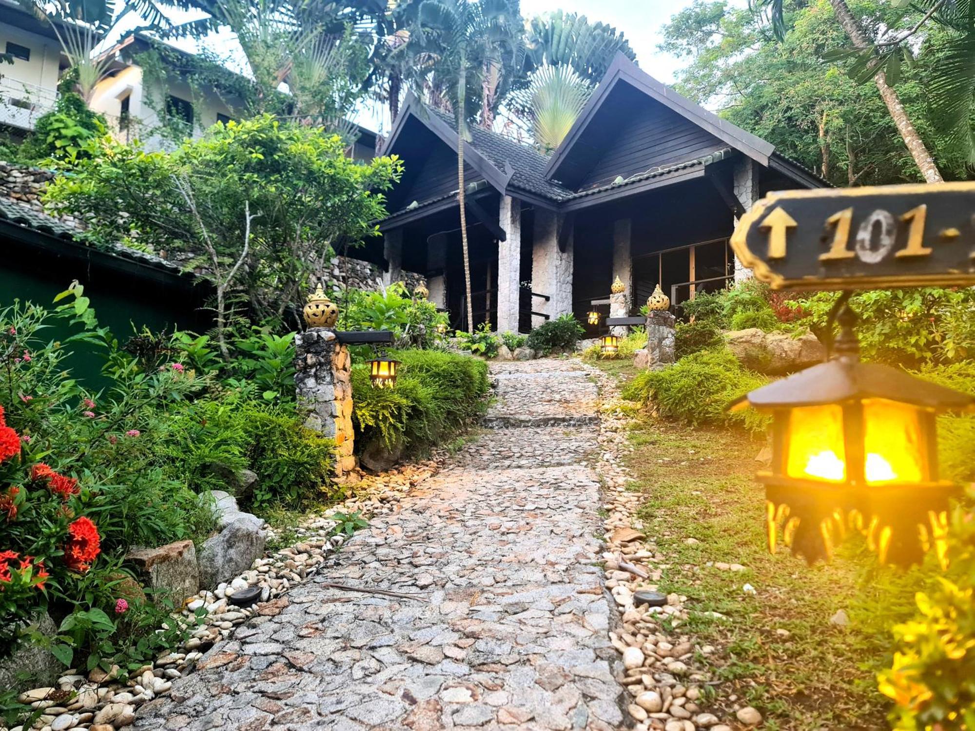Boomerang Village Resort Kata ภายนอก รูปภาพ