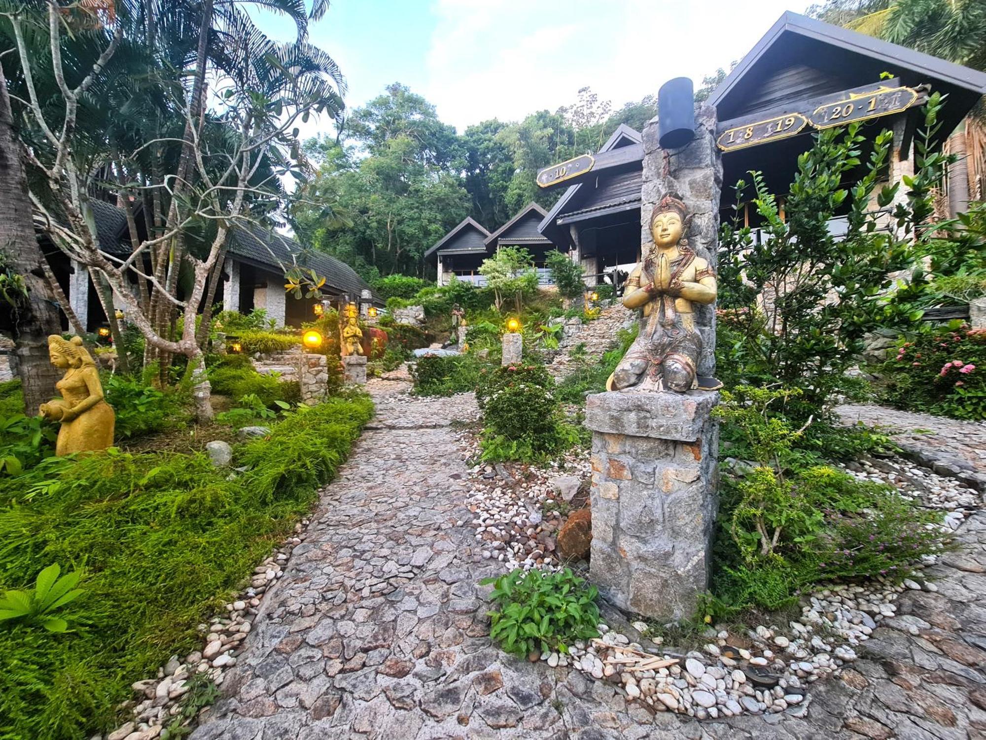 Boomerang Village Resort Kata ภายนอก รูปภาพ