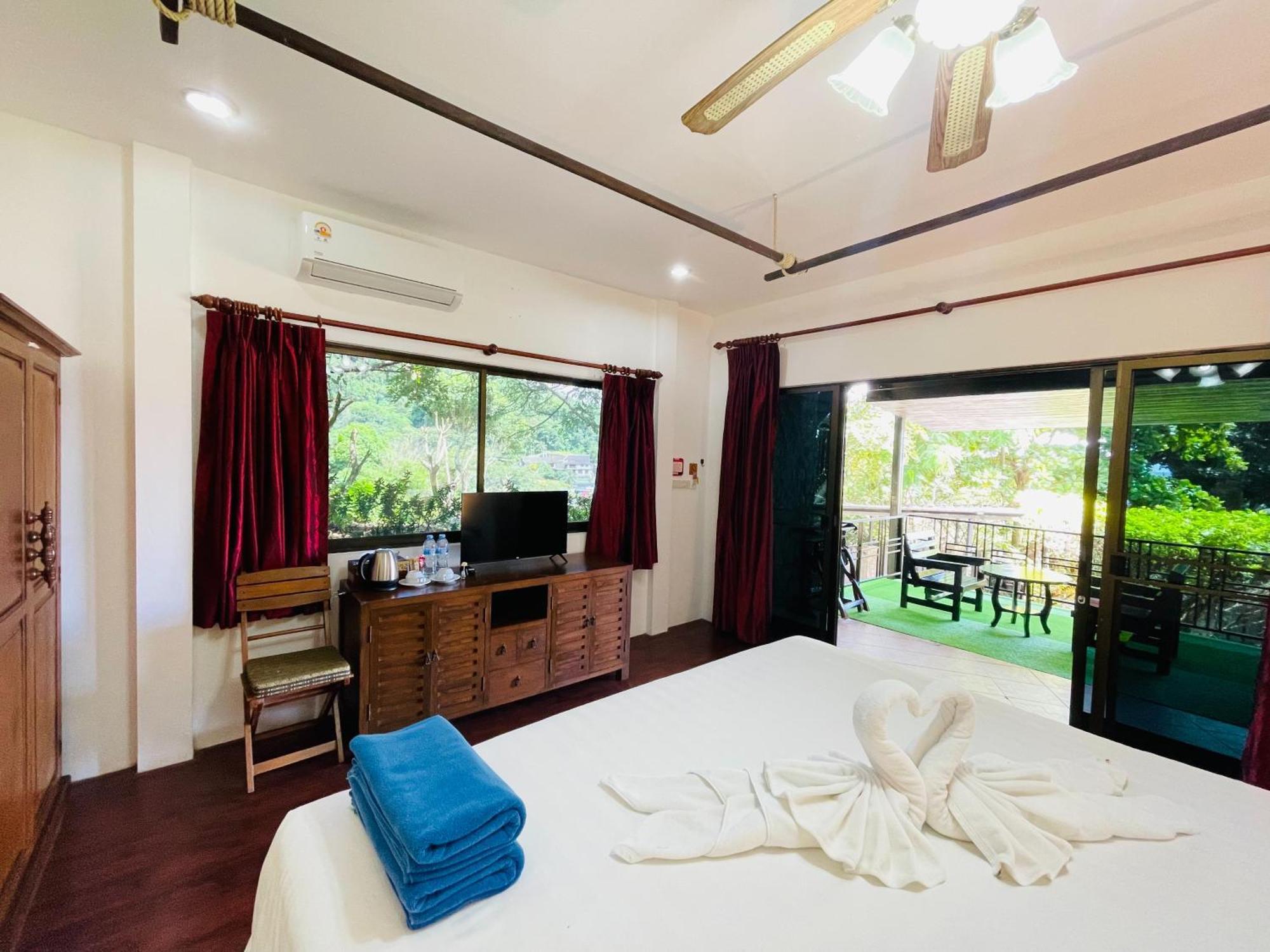 Boomerang Village Resort Kata ภายนอก รูปภาพ
