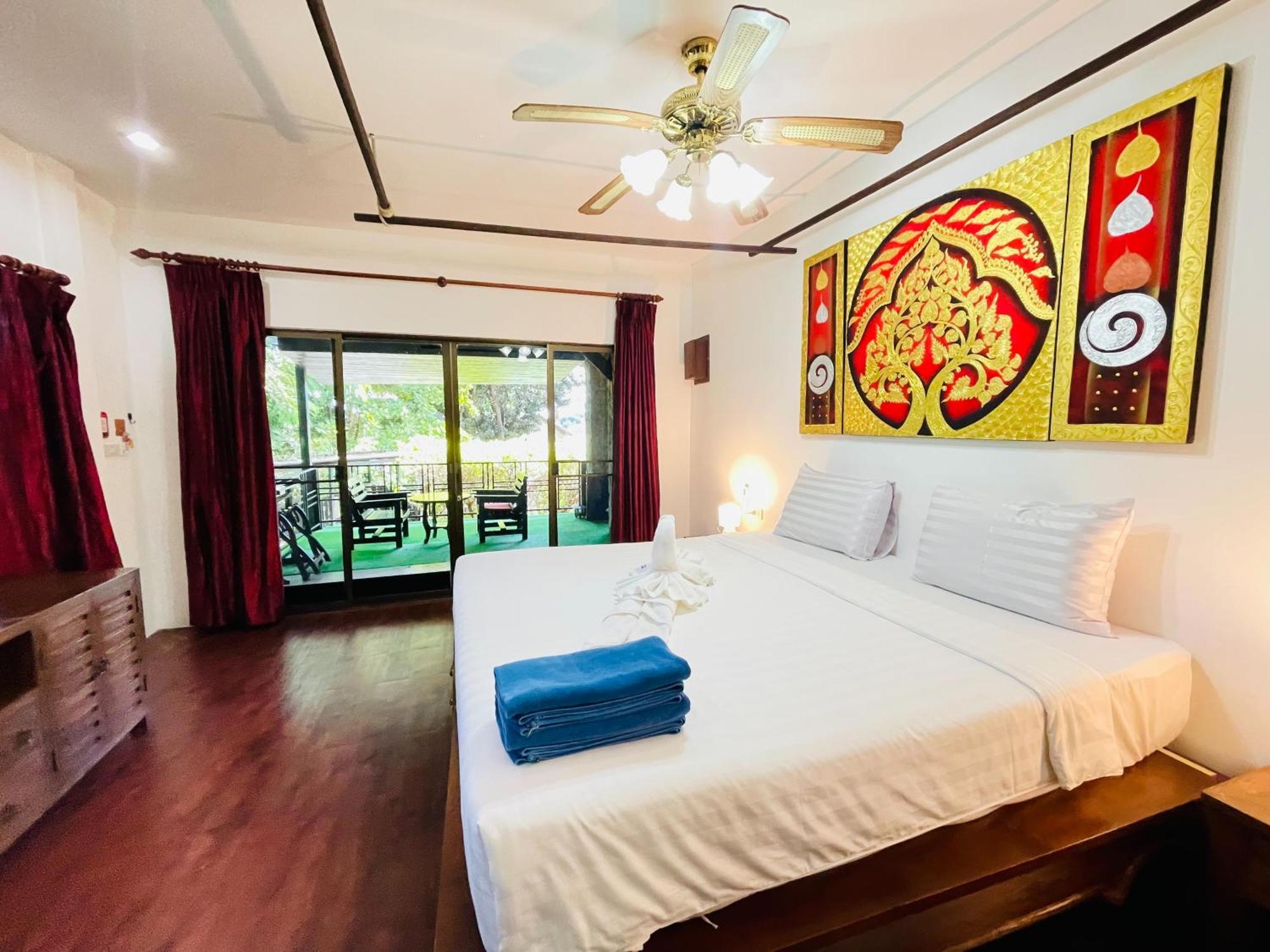 Boomerang Village Resort Kata ภายนอก รูปภาพ
